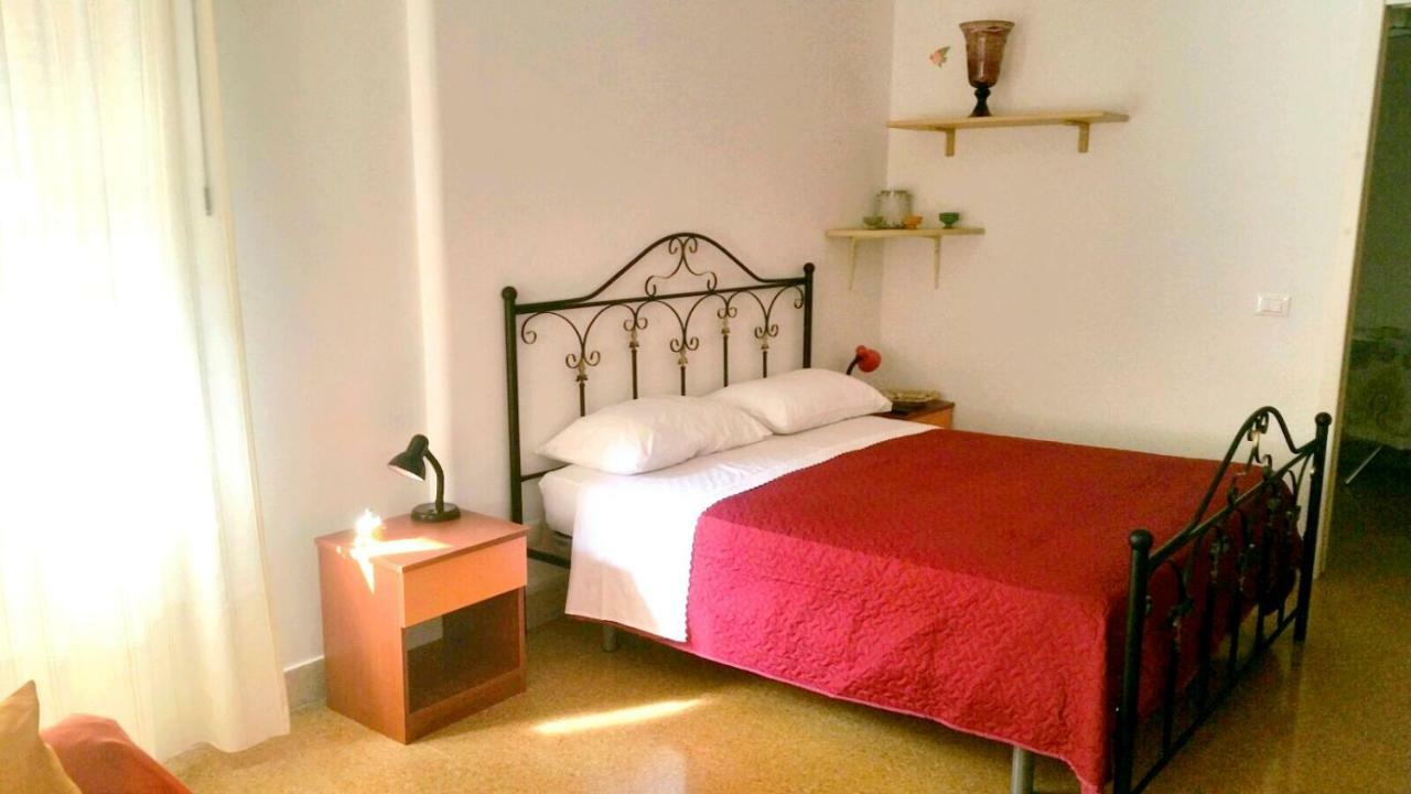 Benvenuti Al Massimo Appartement Palermo Buitenkant foto