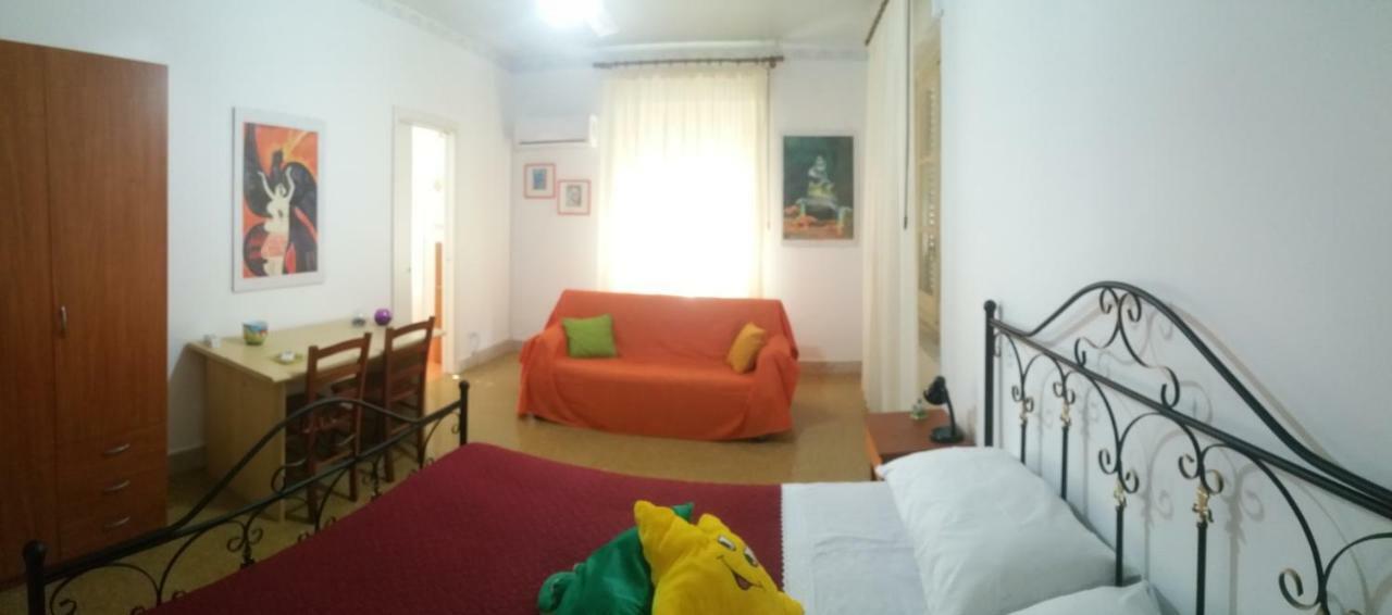 Benvenuti Al Massimo Appartement Palermo Buitenkant foto